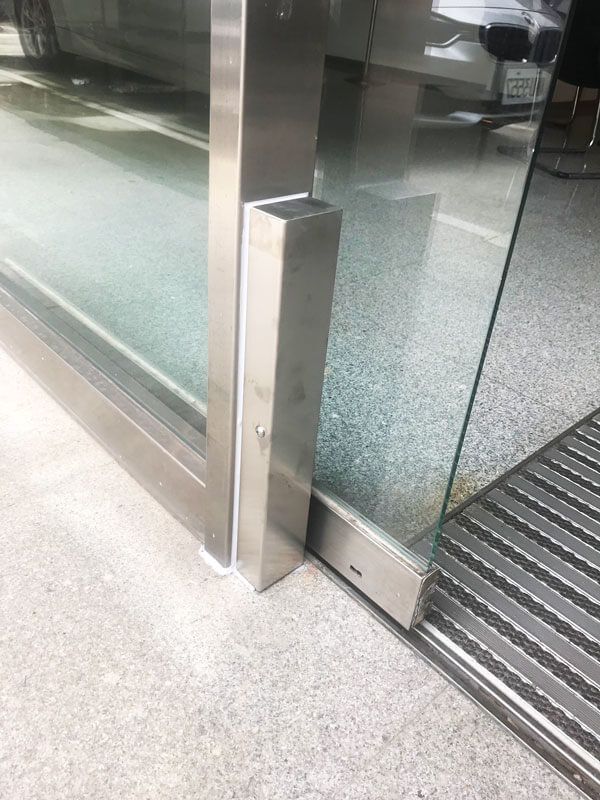 收納時有不鏽鋼保護蓋,既美觀又安全